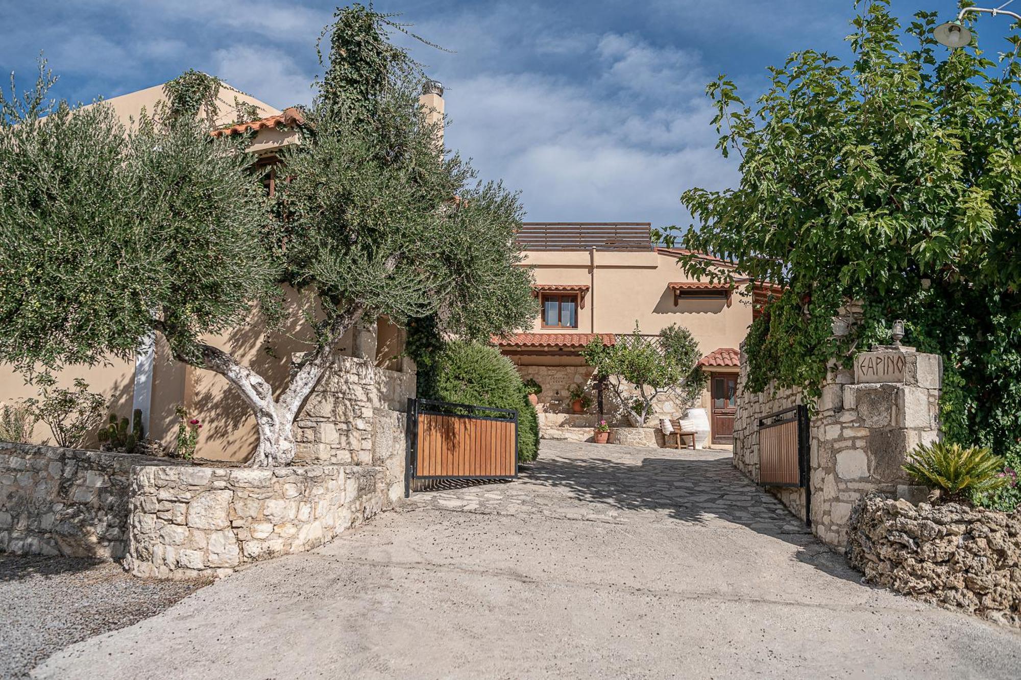 Earino Apartamento Kato Asites Exterior foto