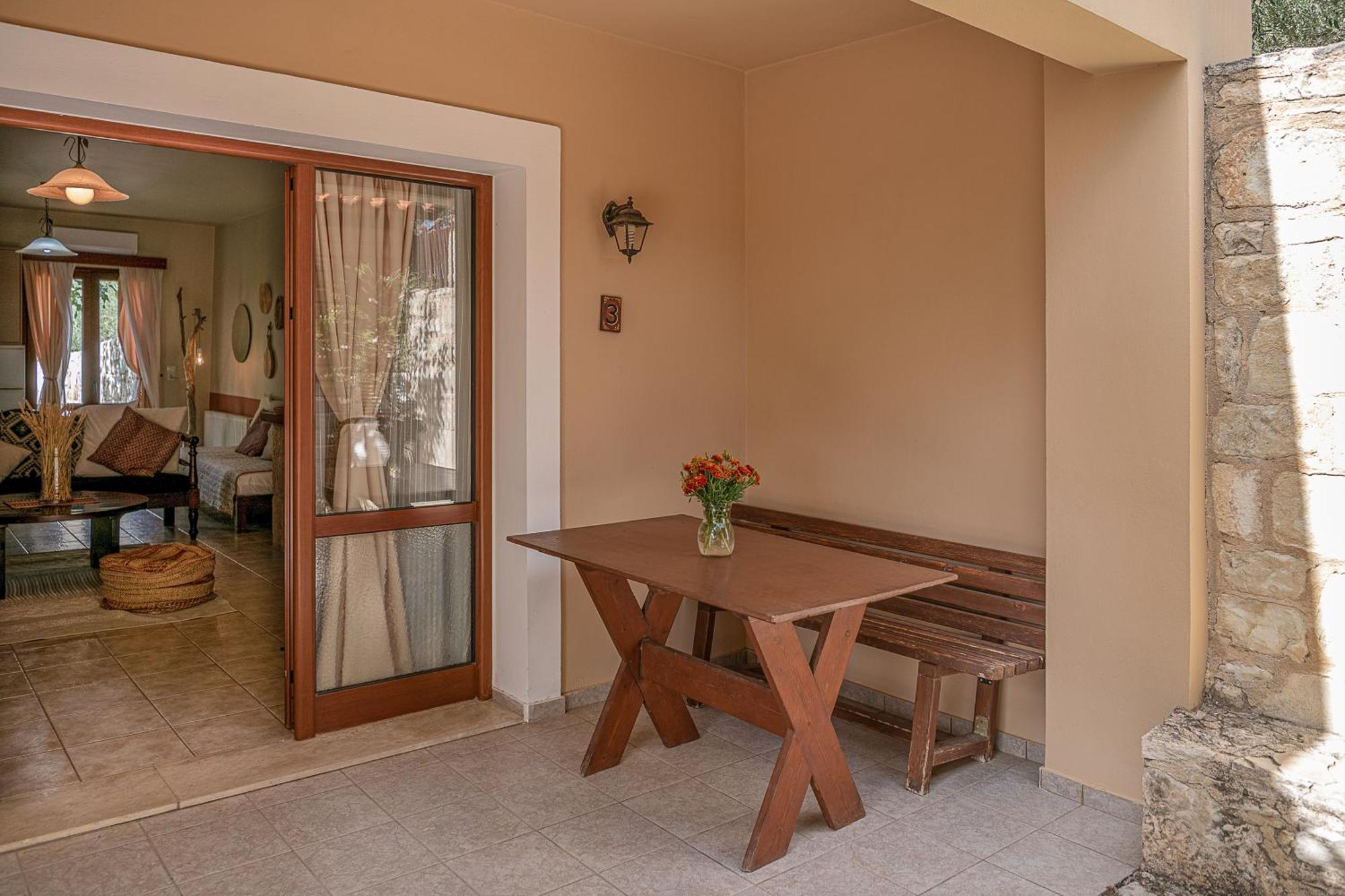 Earino Apartamento Kato Asites Exterior foto